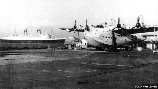 Plane at RAF Calshot