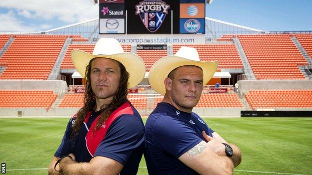 USA flanker Todd Clever and Scotland prop Gordon Reid