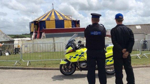 Police at the wall of death