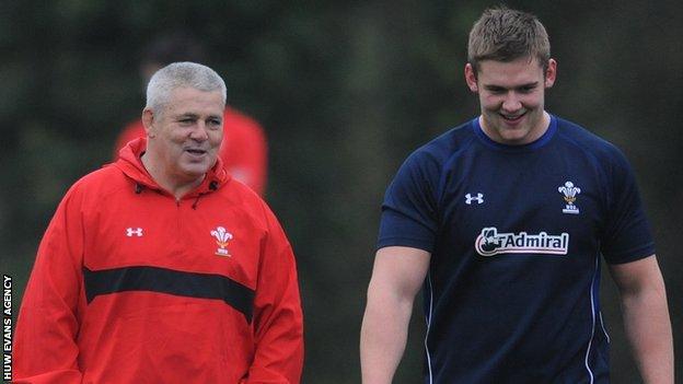 Warren Gatland and Dan Lydiate