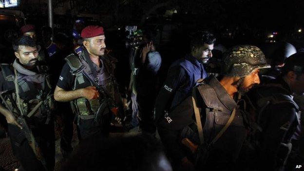 Pakistan troops at Karachi airport (8 June 2014)