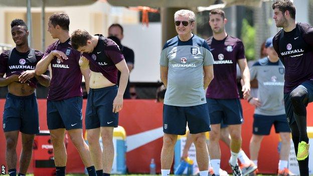 Roy Hodgson and the England team