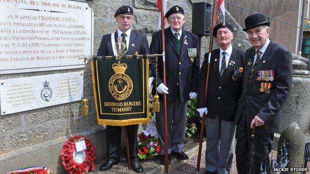 Sherwood Rangers unveil new plaque