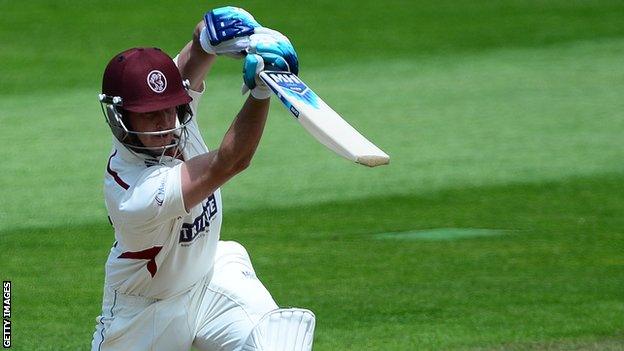 Craig Kieswetter strikes a four for Somerset