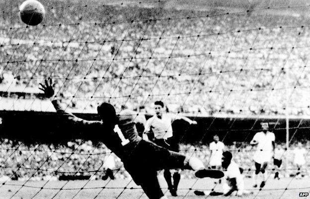 Juan Alberto Schiaffino scores Uruguay's equaliser