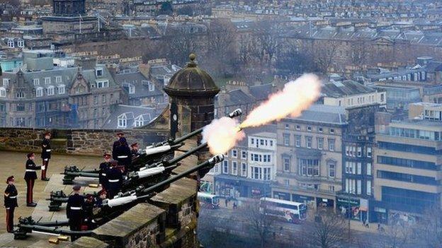 There will be a 21-gun salute to mark the Queen's official birthday and the Queen's Baton Relay in Edinburgh