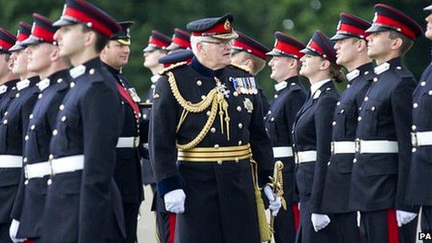 Army reservists pass out from training course