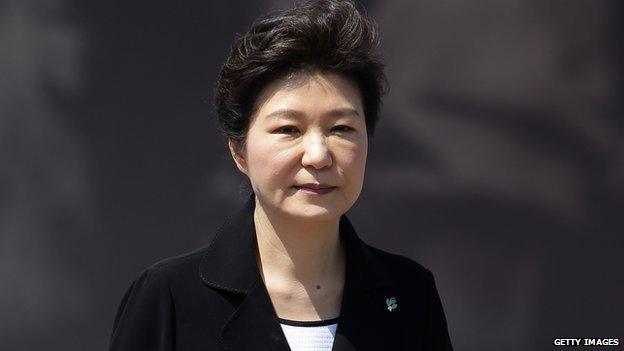 South Korean President Park Geun-Hye attends the ceremony marking Korean Memorial Day at the Seoul National Cemetery on 6 June, 2014 in Seoul, South Korea