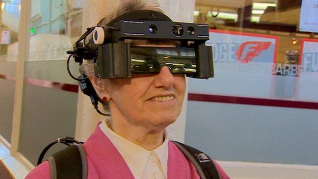 Smart glasses