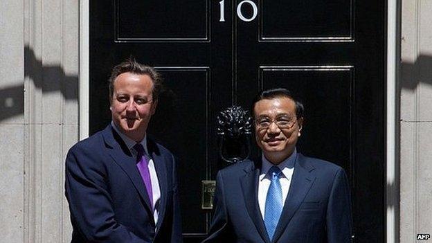 Li Keqiang and David Cameron outside Downing Street