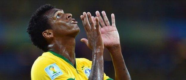 Brazil forward Jo reacts during his side's 0-0 draw with Mexico at the World Cup