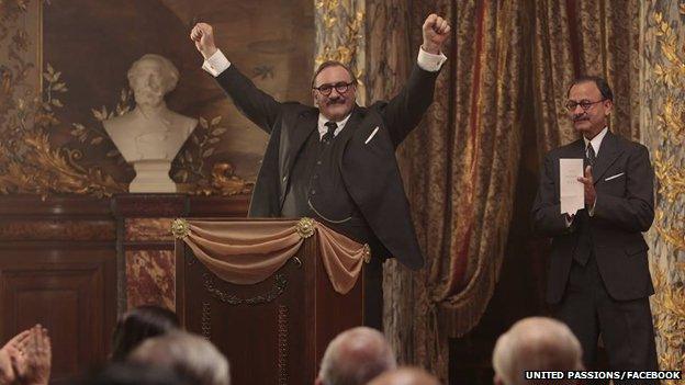 Gerard Depardieu as Jules Rimet