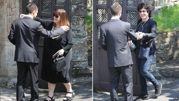 Dawn French (l) and Ruby Wax arriving at Rik Mayall's funeral