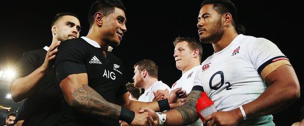 Malakai Fekitoa shakes hands with Manu Tuilagi after the second Test