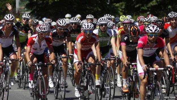 Competitors warm up before the Sarajevo Grand Prix 22/06/2014