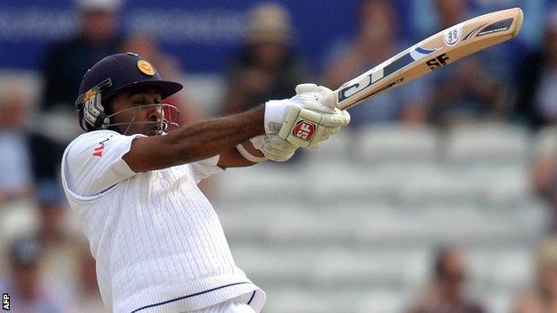 Sri Lanka's Mahela Jayawardene hits out on day three at Headingley