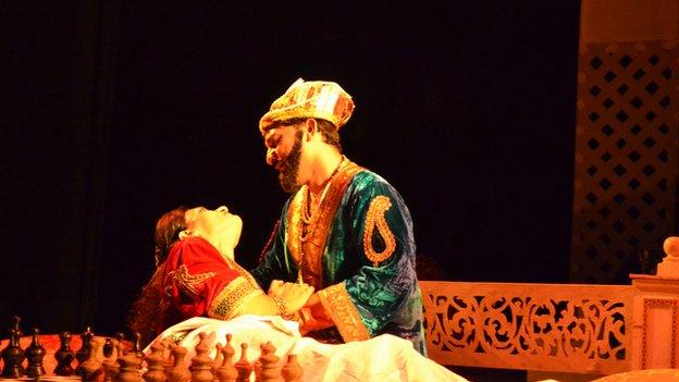 A scene from Urdu play Shah Jahan-o-Mumtaz