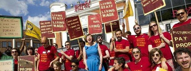 Ritzy cinema staff on strike