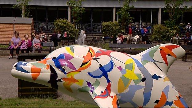 dolphin sculptures in aberdeen