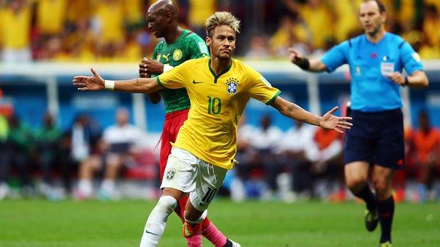 Neymar celebrates after scoring goal