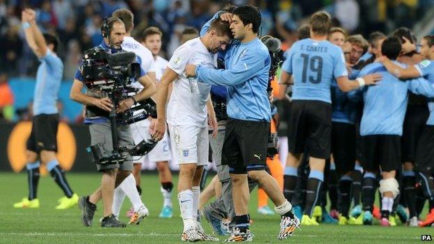 Steven Gerrard and Luis Suarez