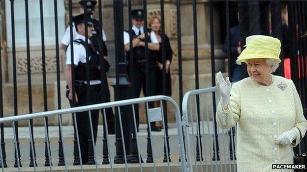 The Queen arrives at Crumlin Road Gaol