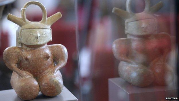 Pre-Colombian archaeological art displayed in Madrid