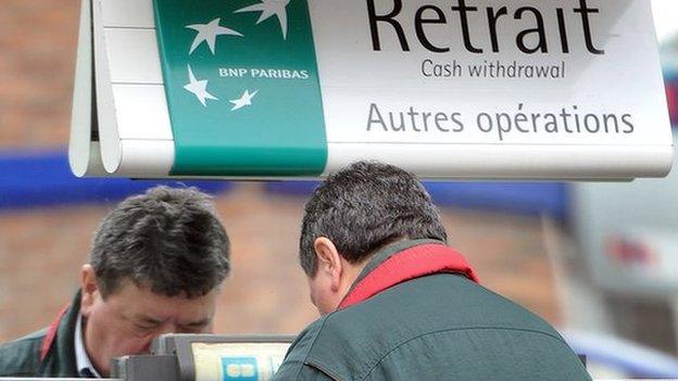 BNP Paribas cash withdrawal terminal