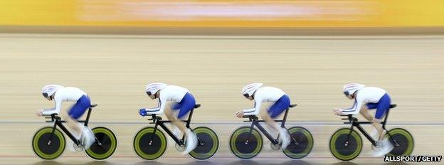 Geraint Thomas and Bradley Wiggins in the team riding for GB