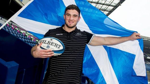 Glasgow Warriors flanker Adam Ashe