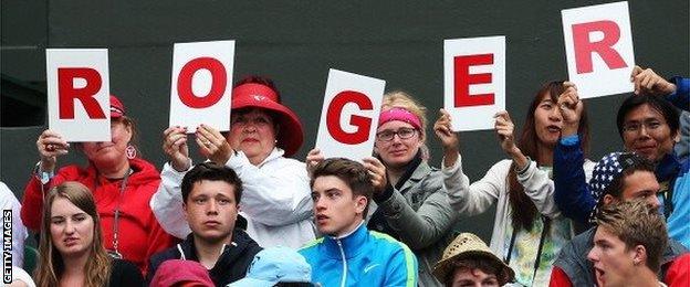 Roger Federer supporters