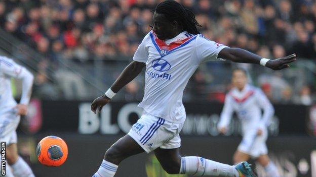 New Swansea striker Bafetimbi Gomis