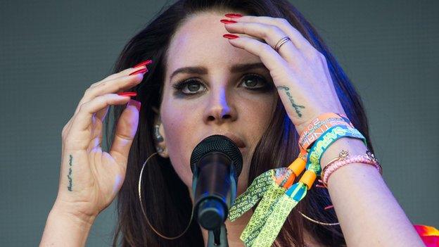 Lana Del Ray at Glastonbury