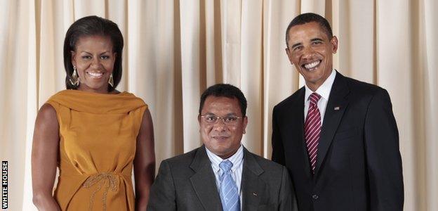 from left: Michelle Obama, Marcus Stephen & Barack Obama