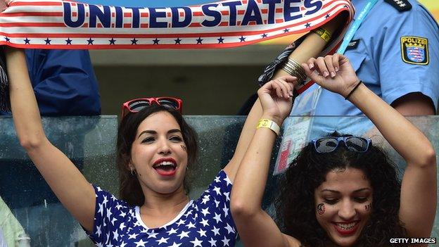 US fans cheering at a game