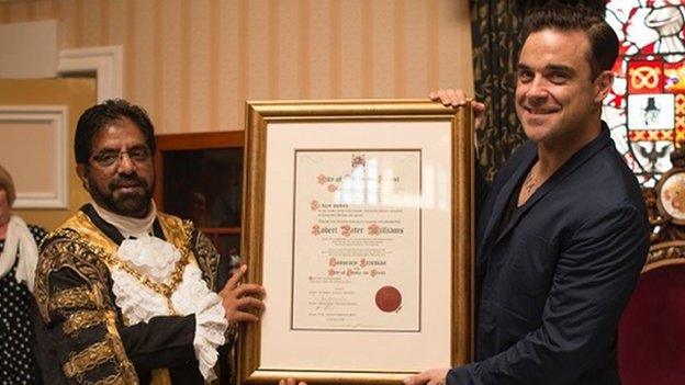 Robbie Williams receives the freedom of Stoke-on-Trent