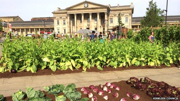 St George's Square, Huddersfield