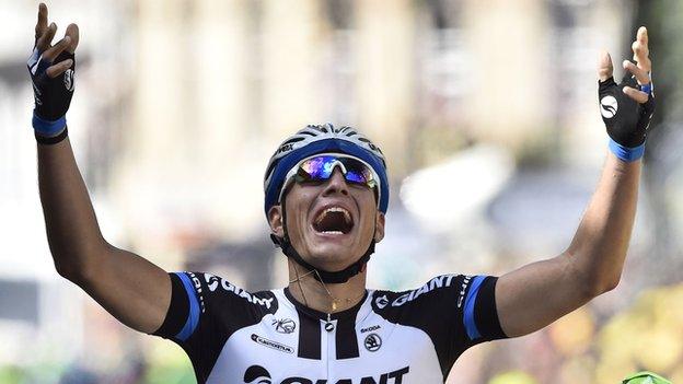 Marcel Kittel wins stage one of Tour de France