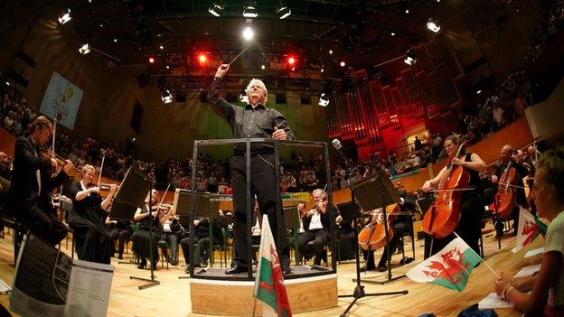 Owain Arwel Hughes at the Welsh Proms