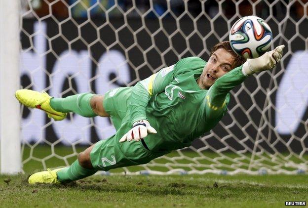 Tim Krul saves Costa Rica's final penalty (5 July)