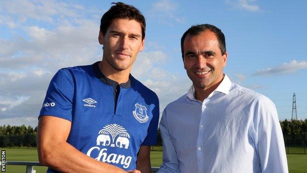 Gareth Barry and Roberto Martinez