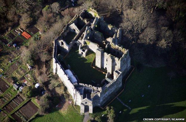 Oystermouth Castle, Swansea in 2006