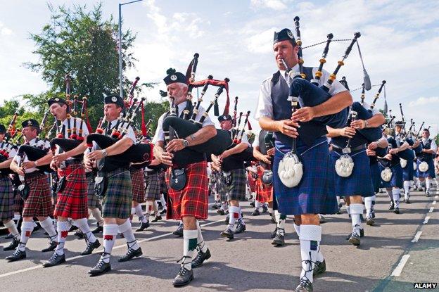 Corby pipers