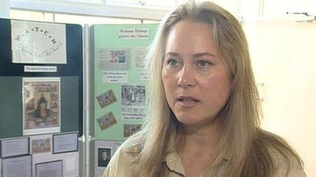 Women bishops: Archbishop Welby 'hopeful' on vote - BBC News