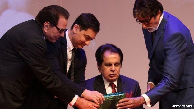 Dilip Kumar (centre) recently launched his autobiography in Mumbai in the presence of his Bollywood colleagues