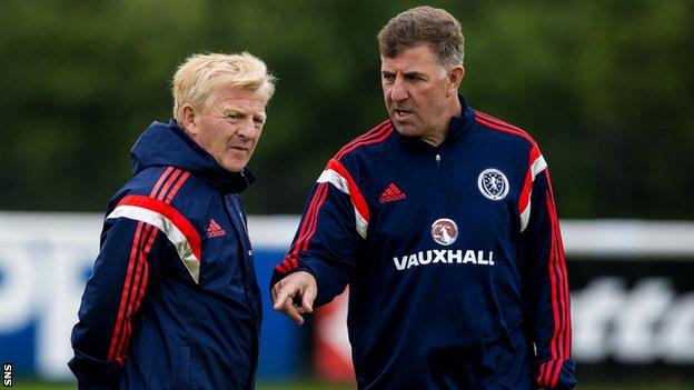 Scotland manager Gordon Strachan with assistant Mark McGhee