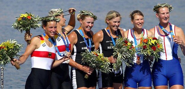 Sarah Winckless and Elise Laverick with their bronze medals from the double sculls at at the Athens Olympics in 2004