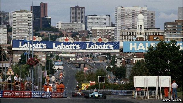 Philippe Favre drives through the streets of Birmingham at Birmingham Super Prix in 1990