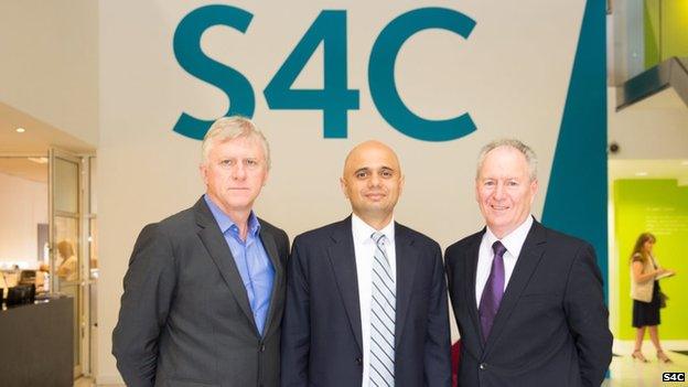 Ian Jones, Sajid Javid a Huw Jones