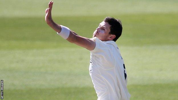 Seamer James Harris in action for Middlesex